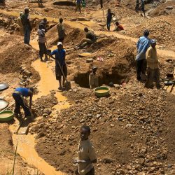 Police should be merciless on makorokoza: Minister