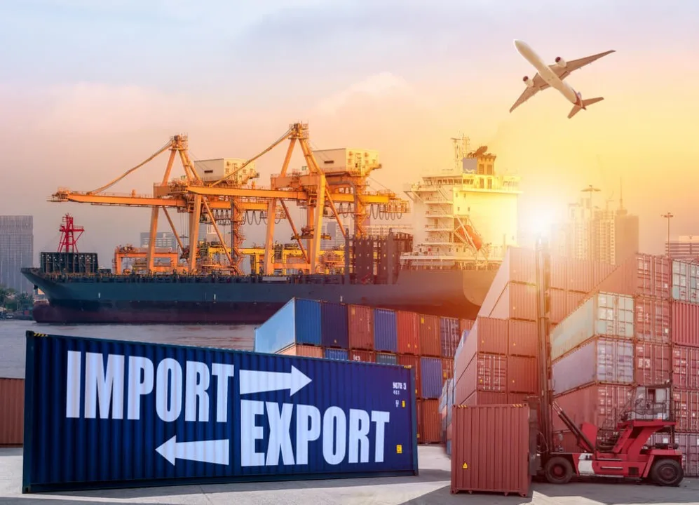 Zimbabwe records marked decline in imports and exports