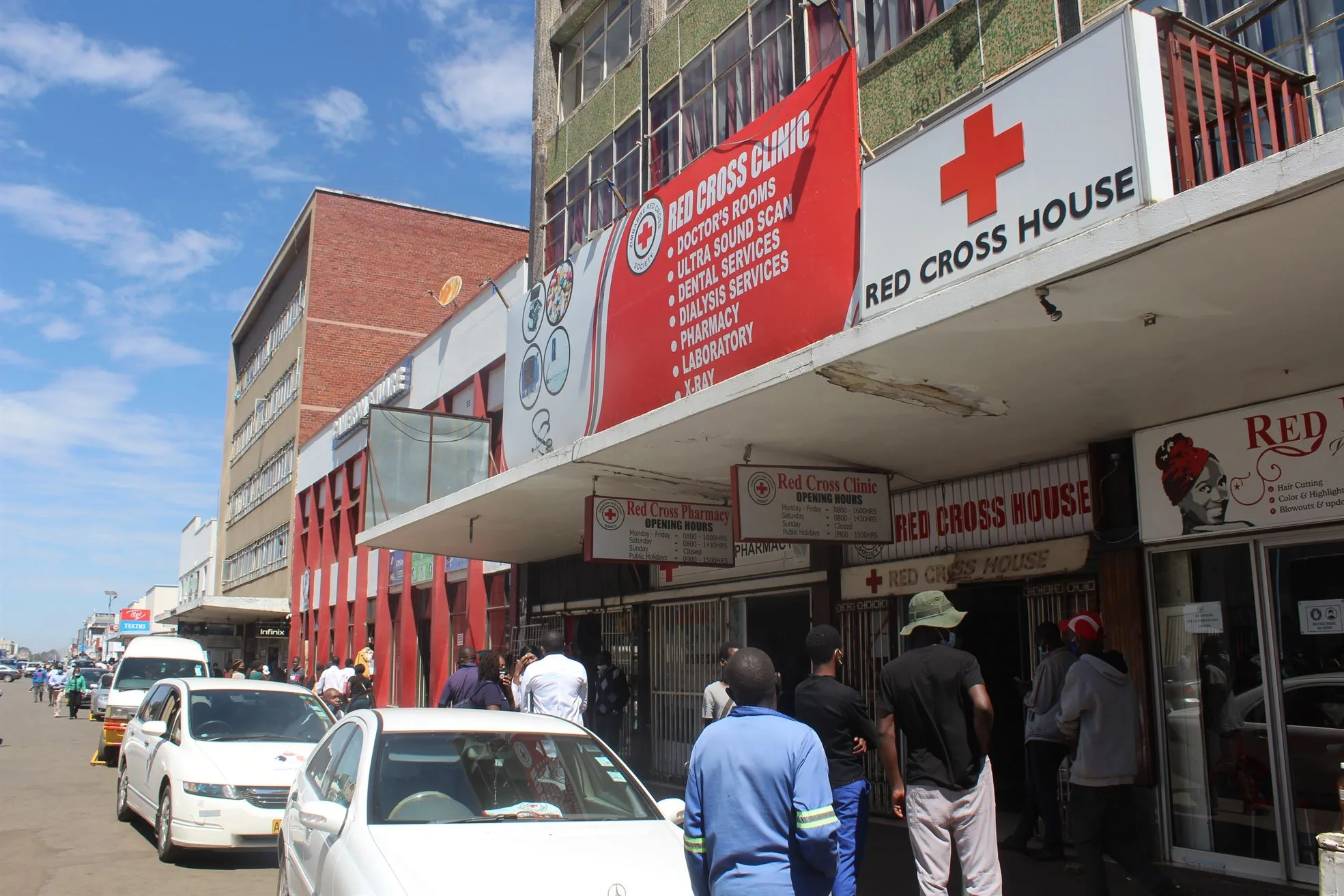 Red Cross donates to City Clinics