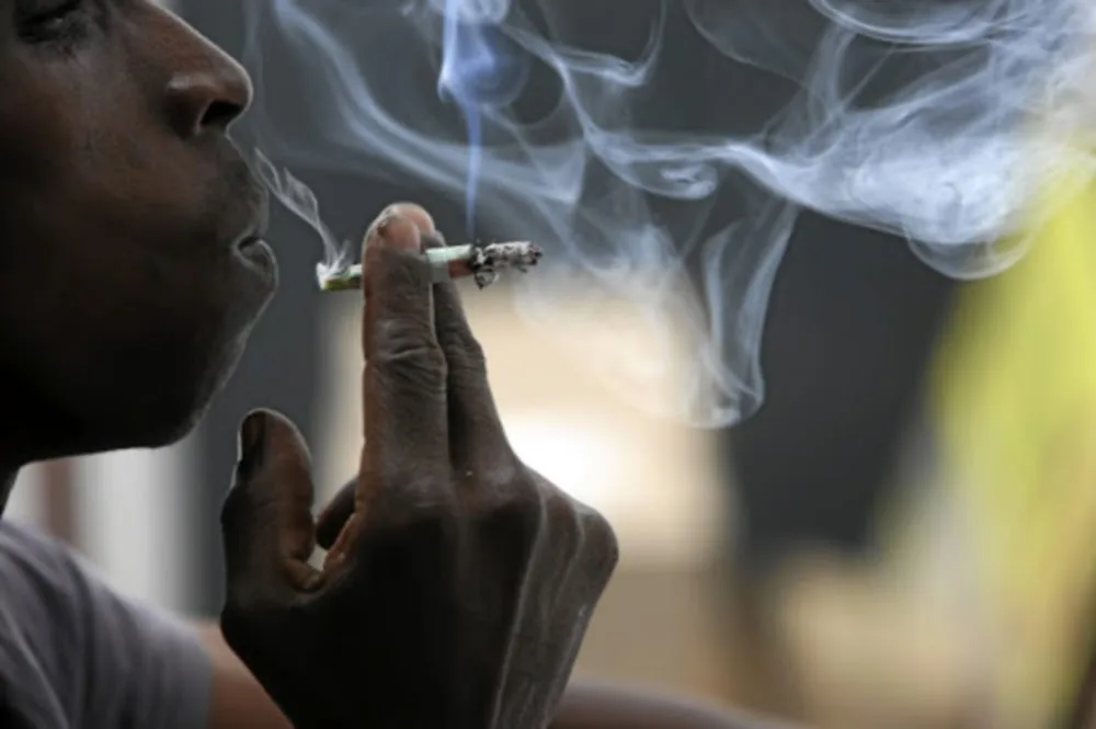 Zim Parliament moves to ban public smoking