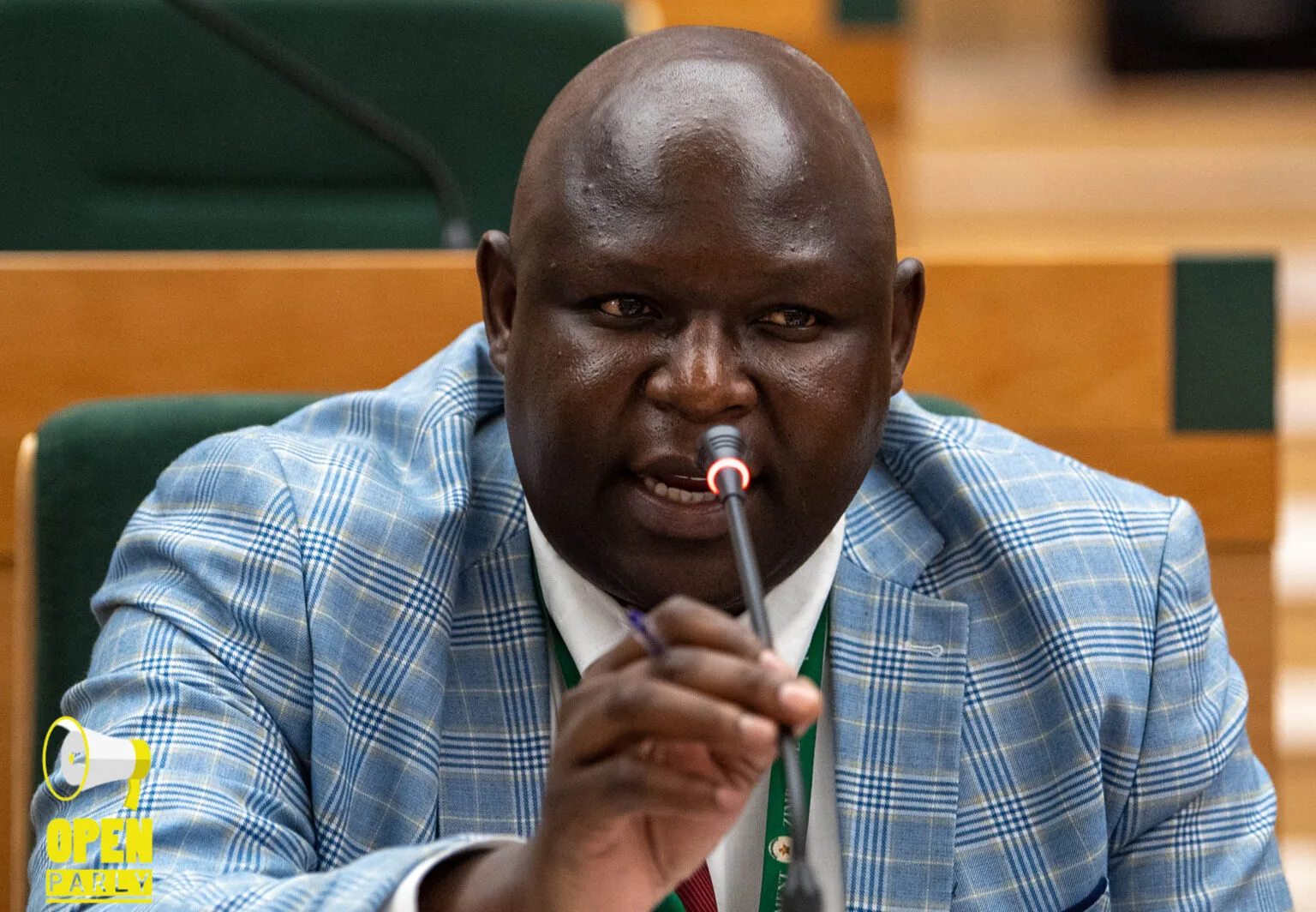 Govt urged to offer tax relief for civil servants