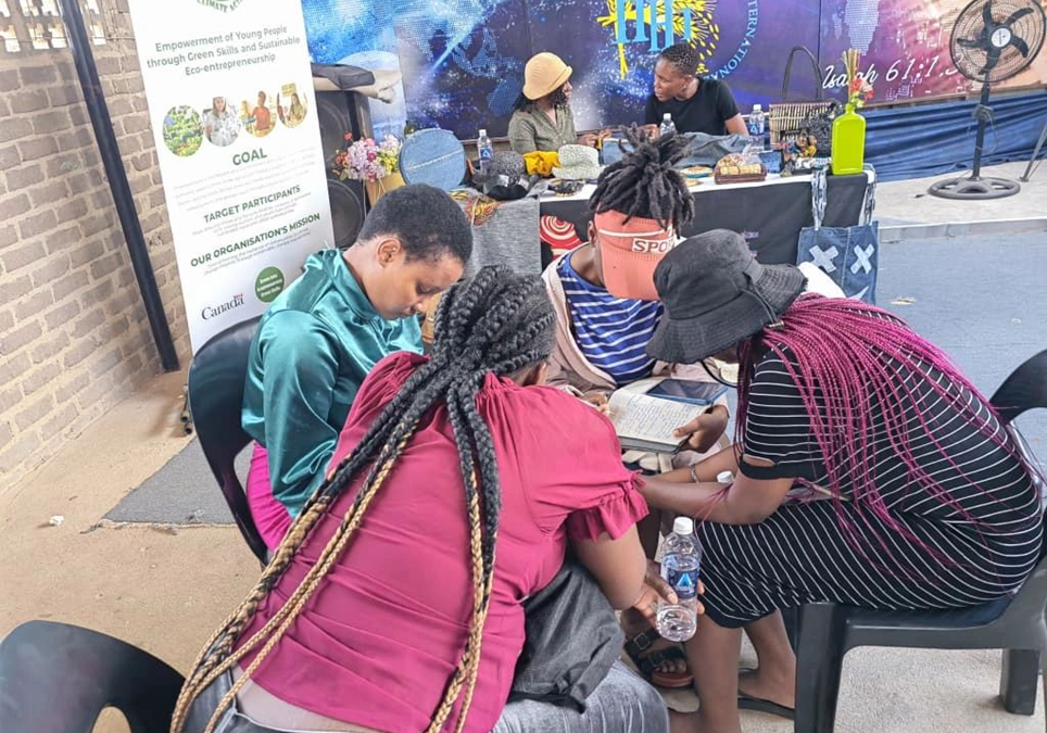Zimbabwe’s Youth Turn Waste into Climate Wealth
