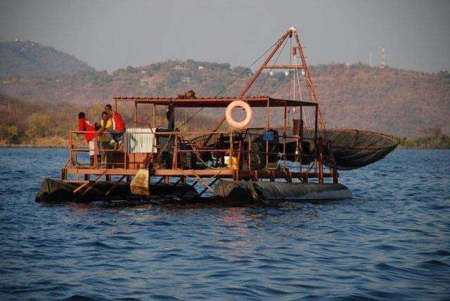 Madzimai emuKariba oshingirira kuredza hove