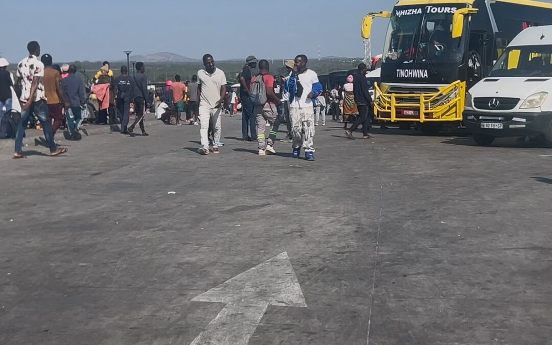 Over 100 000 Zimbabweans repatriated from SA – Parly told
