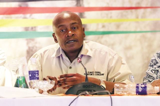 Govt skills youths for carbon market trading