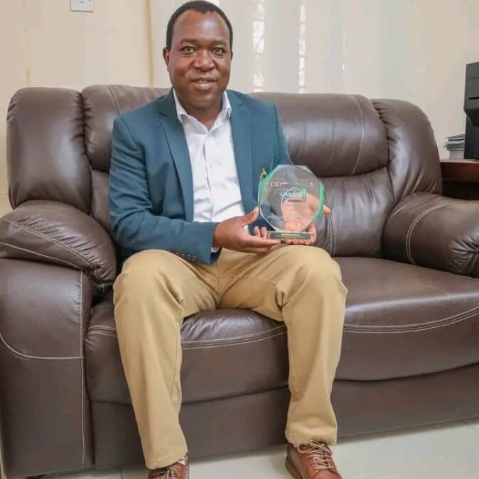 Gandiwa honoured for outstanding conservation leadership