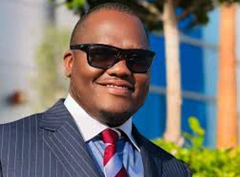Mudododo wave rolls on as Tungwarara gifts Sugar Sugar US$10,000