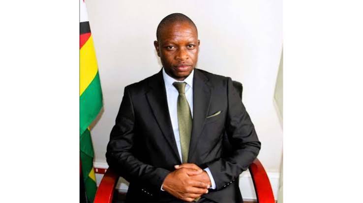 Human rights commissioner, wife die